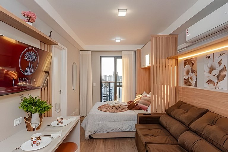Studio Completo com Vista da Cidade