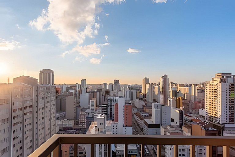 Studio Completo com Vista da Cidade