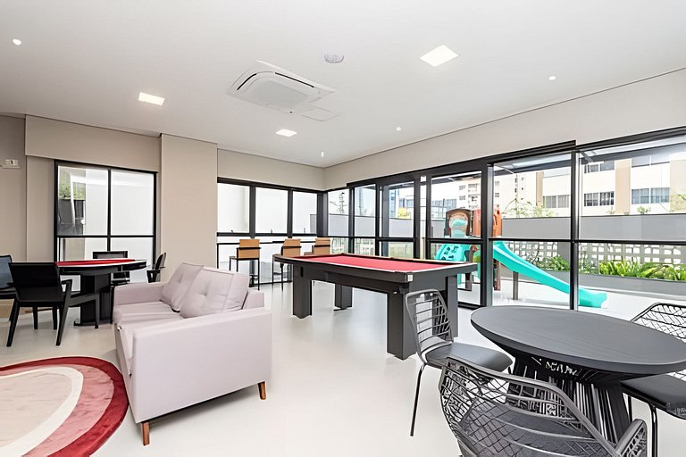 Studio Completo com Vista da Cidade